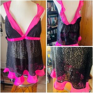 Vintage 1989’s MOVIE STAR black lace hot pink sexy babydoll